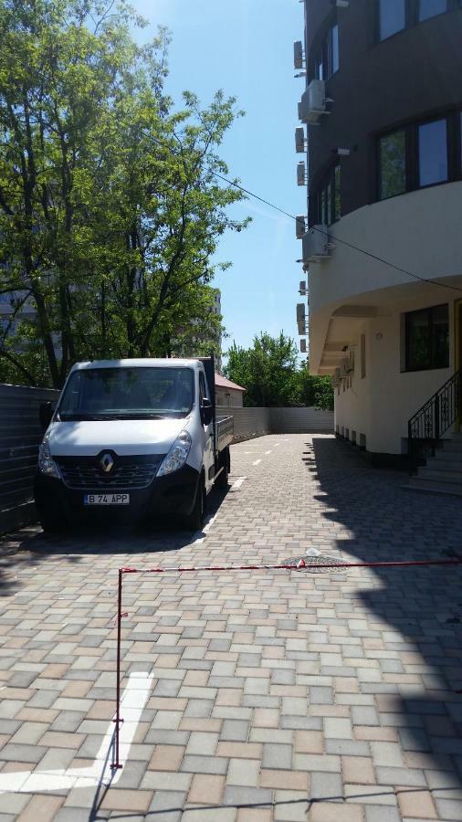Kolonaki Domus Apartment ヤシ エクステリア 写真