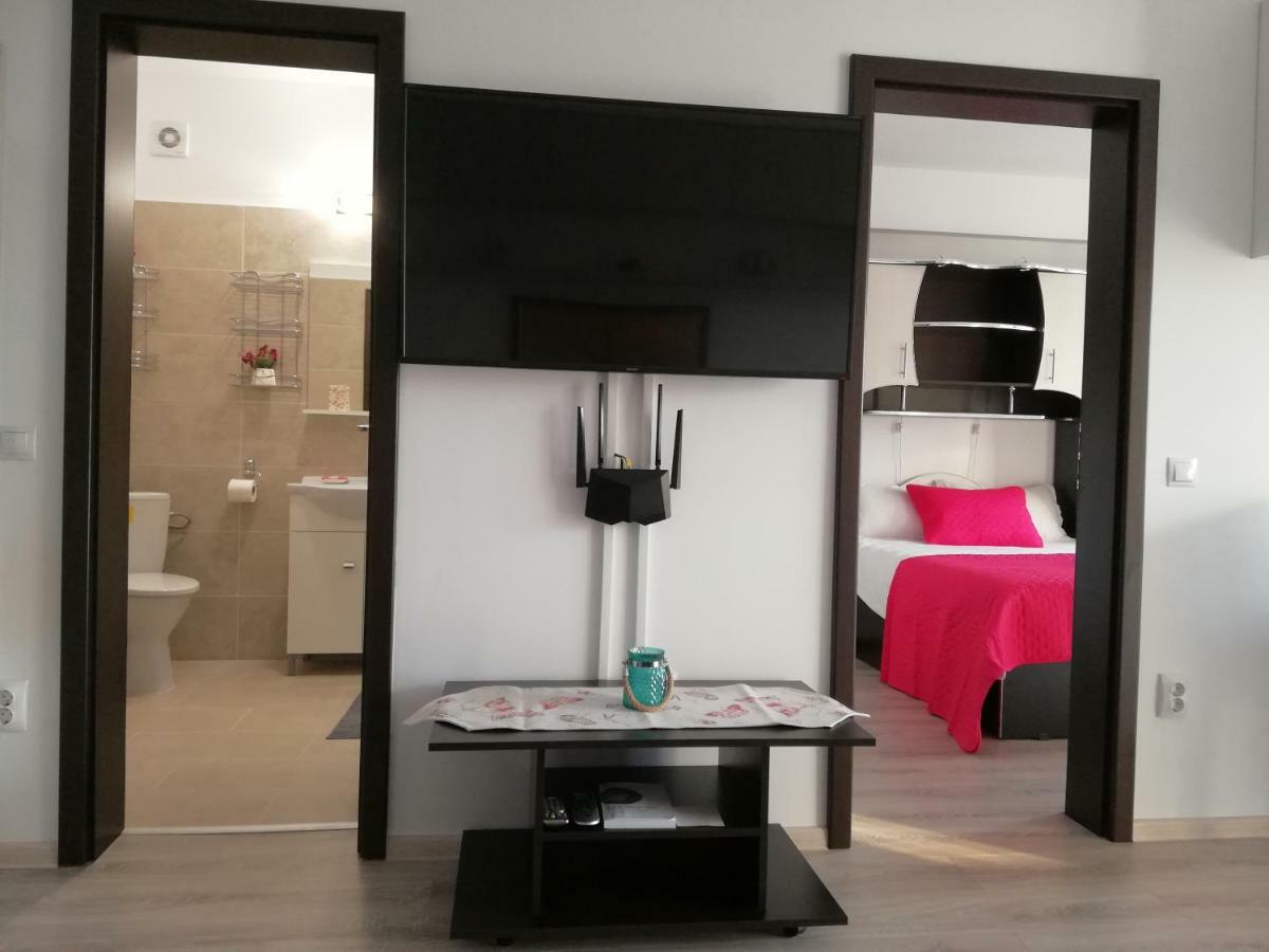 Kolonaki Domus Apartment ヤシ エクステリア 写真
